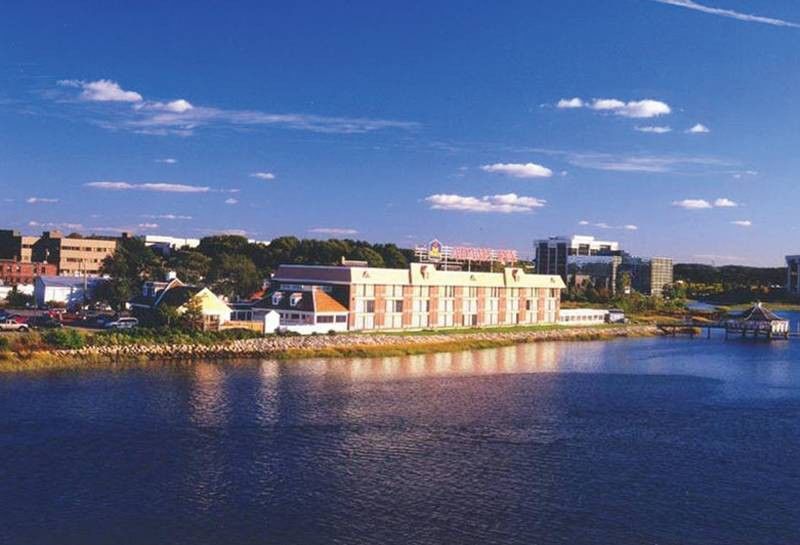 Best Western Adams Inn Quincy-Boston Exterior photo